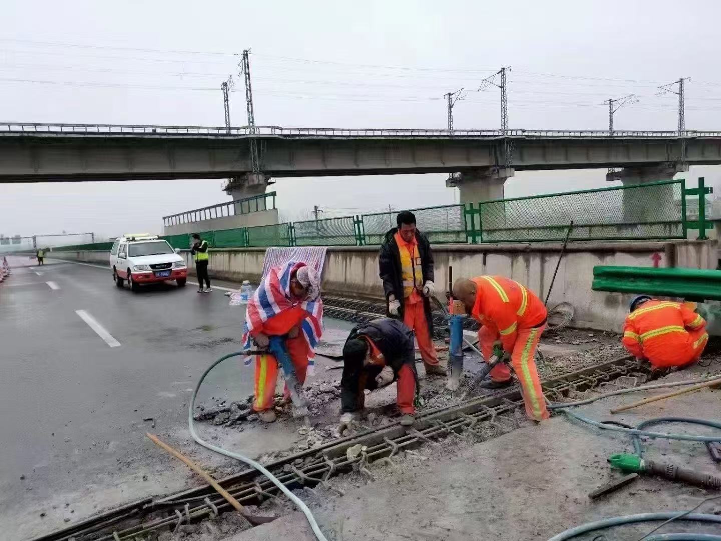 来宾桥梁伸缩缝抢修料